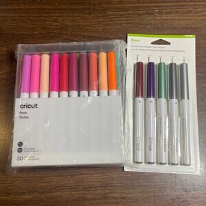 Cricut Pen Set 30count/ Metallic Pen 5 ct